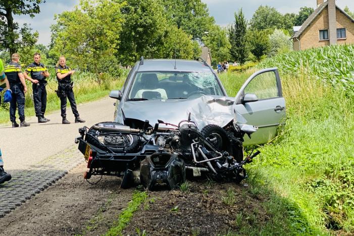 Motorrijder zwaargewond na ongeval