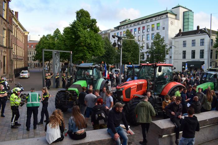 Veel boeren op het buitenhof tegen voerwet