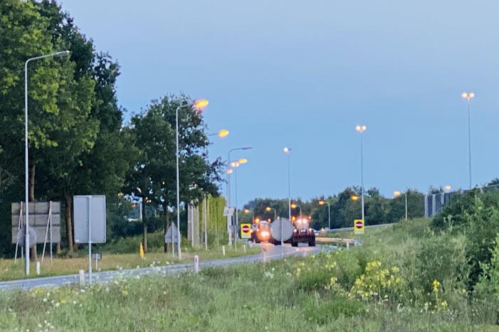 Bozen boeren blokkeren Rijksweg A2