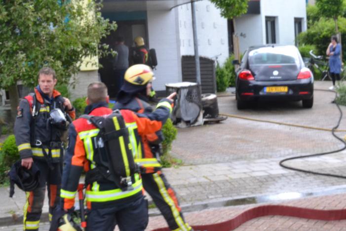 Flinke rookontwikkeling na kortsluiting in droger