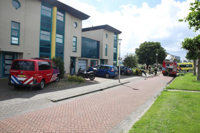 Flinke rookontwikkeling na kortsluiting in droger