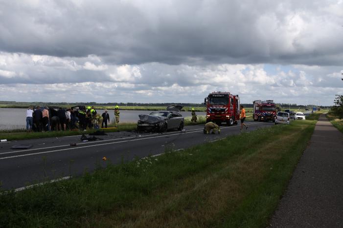 Gewonden bij frontale aanrijding