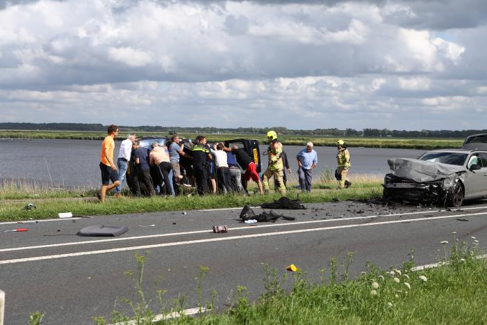 Gewonden bij frontale aanrijding
