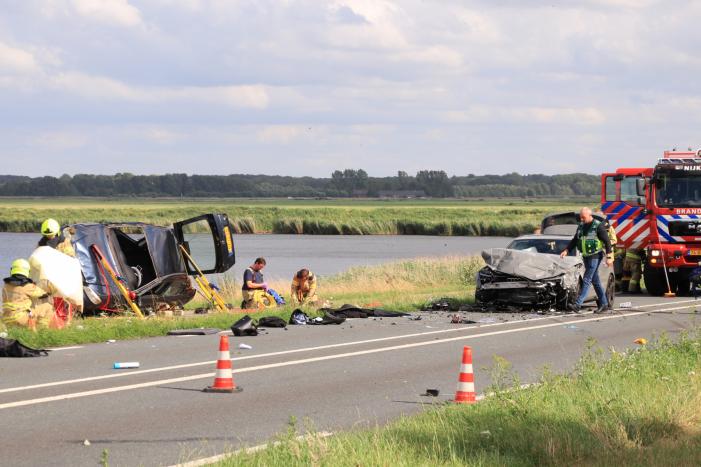 Gewonden bij frontale aanrijding