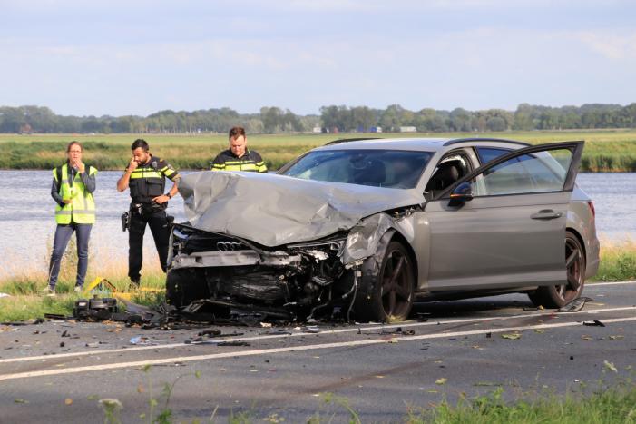 Gewonden bij frontale aanrijding