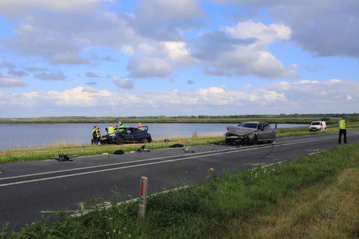 Gewonden bij frontale aanrijding