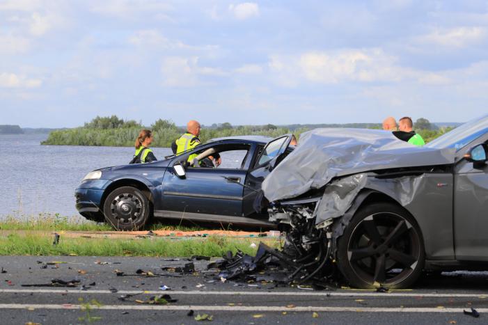 Gewonden bij frontale aanrijding