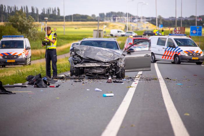Gewonden bij frontale aanrijding