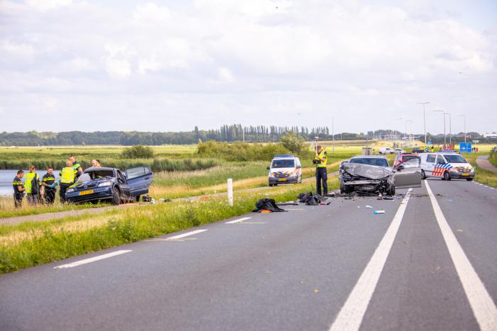Gewonden bij frontale aanrijding