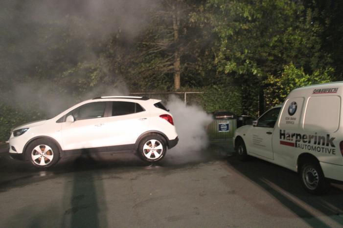 Autobrand blijkt brand in ondergrondse container