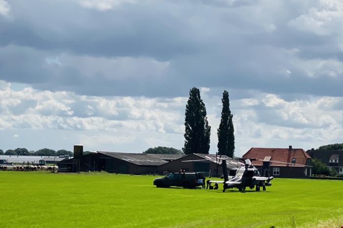 Apache-helikopter maakt voorzorgslanding