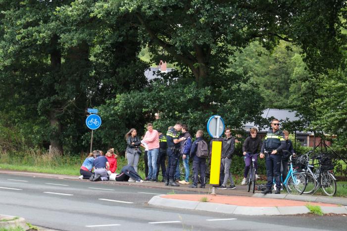 Scooterrijders gewond op fietspad