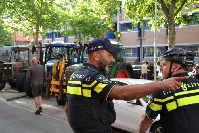 Boeren komen in actie met trekkers in het centrum