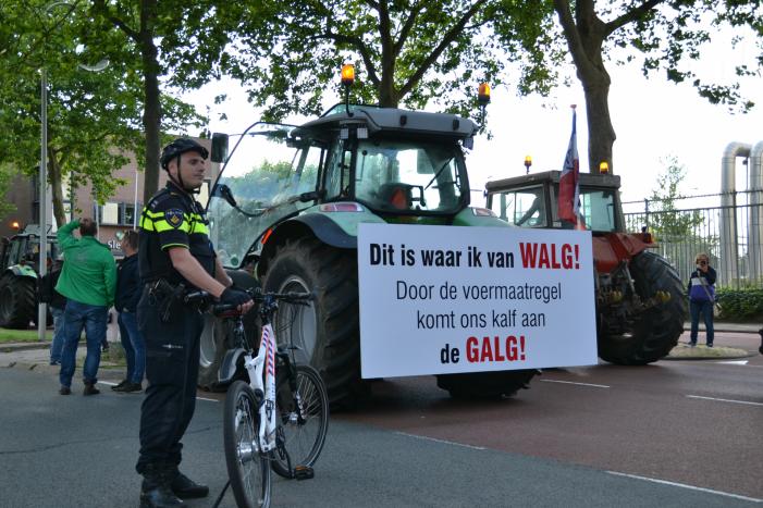 Boeren komen in actie met trekkers in het centrum