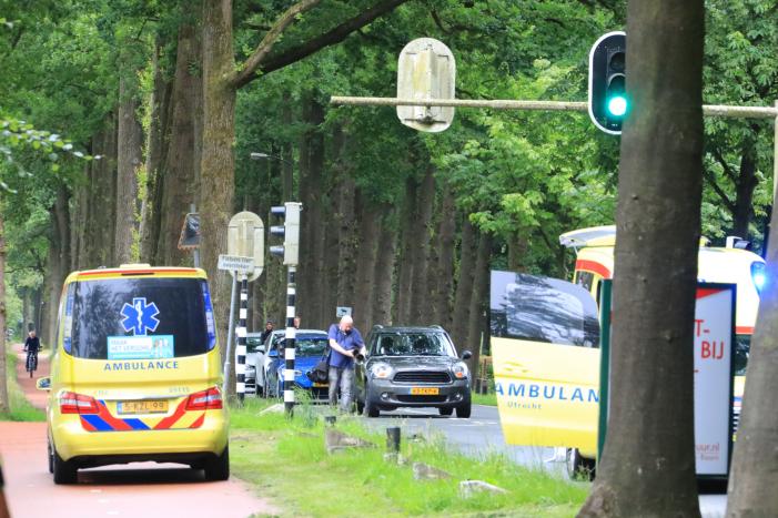 Wielrenner zwaargewond na aanrijding