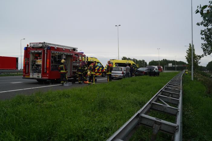 Snelweg afgesloten na ongeval