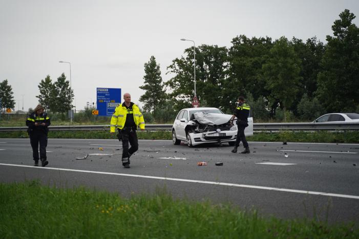 Snelweg afgesloten na ongeval