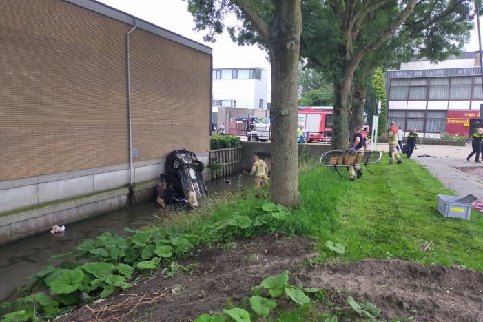 Man overleden bij zeer ernstig verkeersongeval