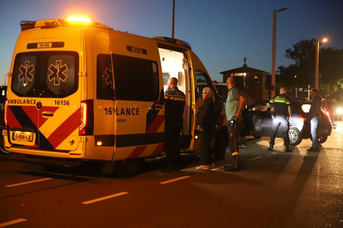 Gewonde na aanrijding met taxibus