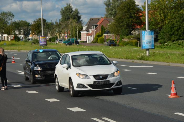 Veel schade bij kop-staartbotsing