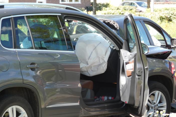 Veel schade bij kettingbotsing