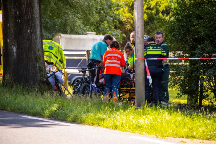 Fietser zwaargewond na ongeval op fietspad