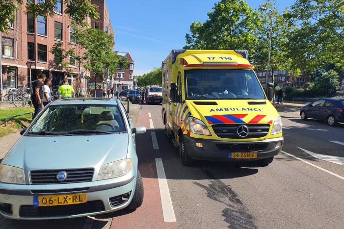 Fietser gewond bij aanrijding met auto