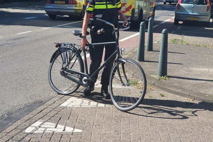 Fietser gewond bij aanrijding met auto