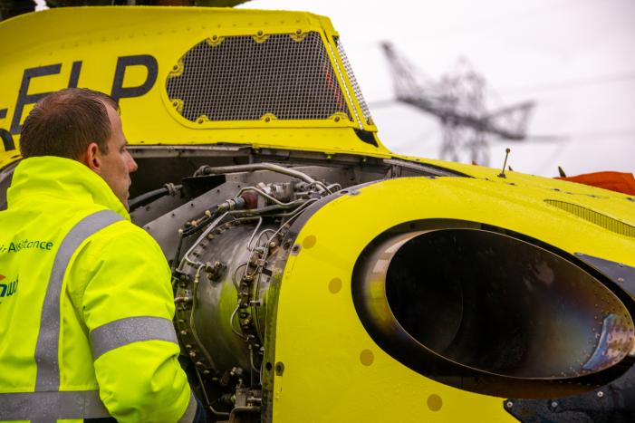 Traumahelikopter strandt naast A1