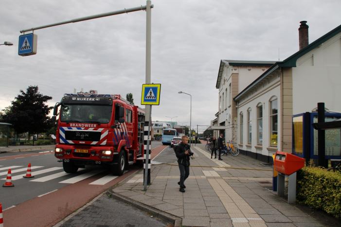 Station Nijkerk deels afgesloten door mogelijke brand