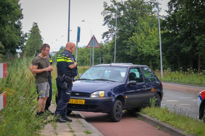 Fietser gewond na botsing met auto
