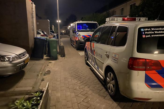 Grote politiemacht op de been in Goverwelle, verdachte aangehouden
