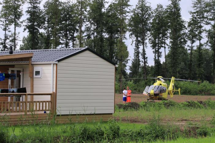 Traumahelikopter landt voor incident op Camping