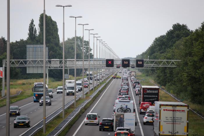 Lange files na ongeval op A1