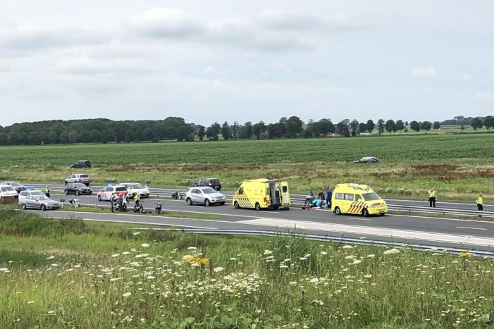 Motorrijder ernstig gewond bij verkeersongeval