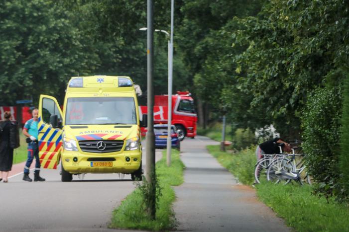 Man op fiets gewond na val tijdens afdaling