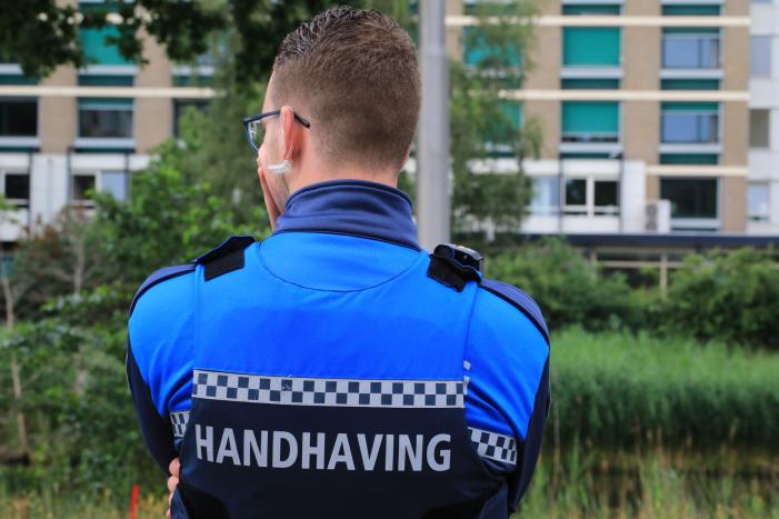 Jongeren aangetroffen op afgesloten terrein van voetbalvereniging