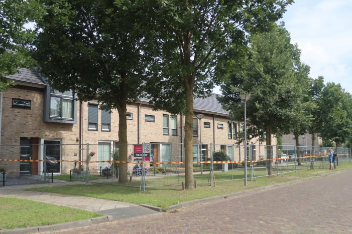Zeven woningen ontruimd na verzakking