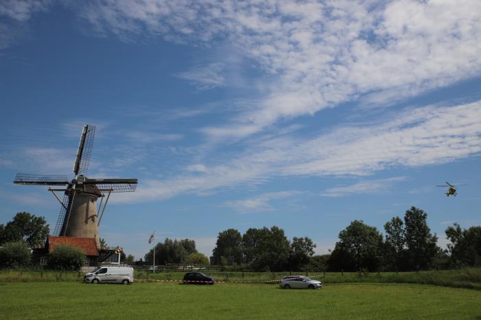 Traumahelikopter landt voor incident op fietspad