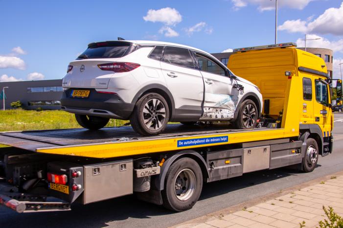 Meerdere voertuigen betrokken bij verkeersongeval