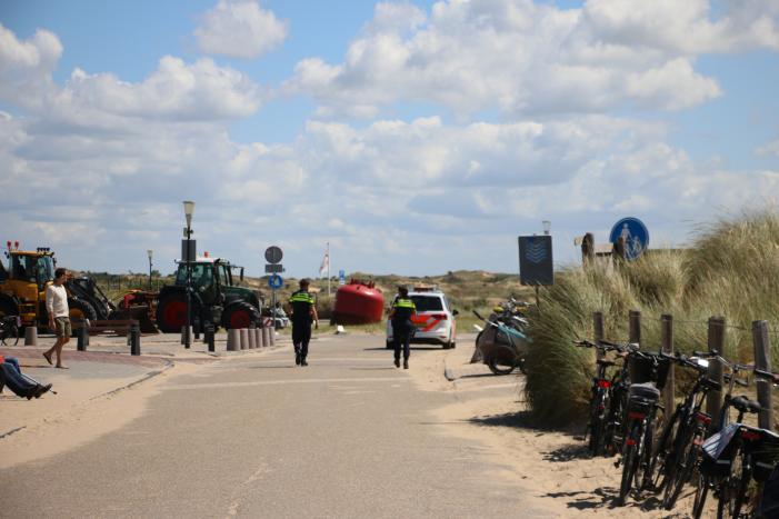 Hulpdiensten zoeken naar drenkeling