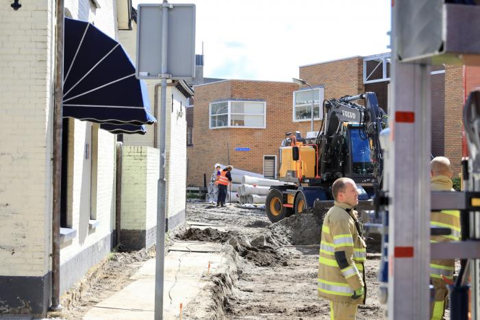 Gasleiding geraakt in opengebroken straat