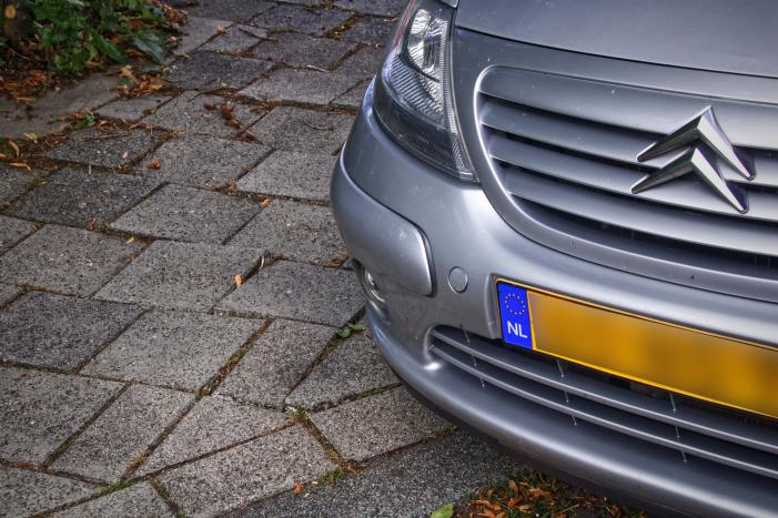 Fietsster gewond na verkeersongeval met auto