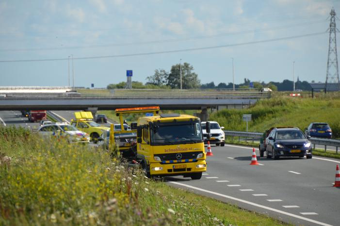 Aanrijding na uitwijkmanoeuvre van pechgeval
