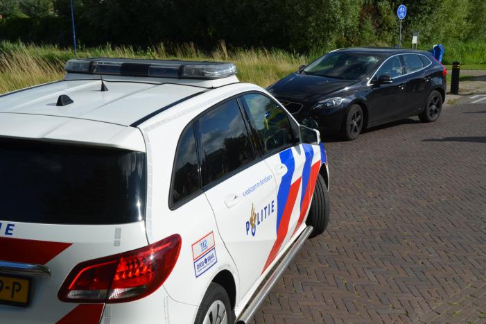 Fietsster gewond na botsing met auto