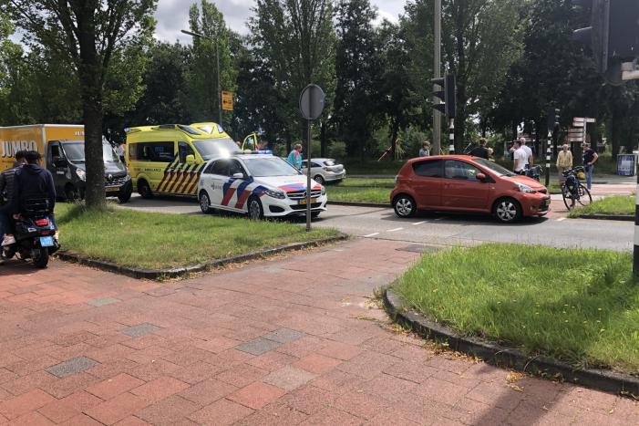 Fietser gewond bij aanrijding met auto