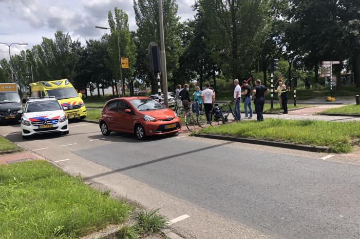 Fietser gewond bij aanrijding met auto