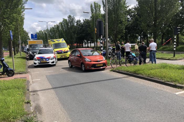 Fietser gewond bij aanrijding met auto