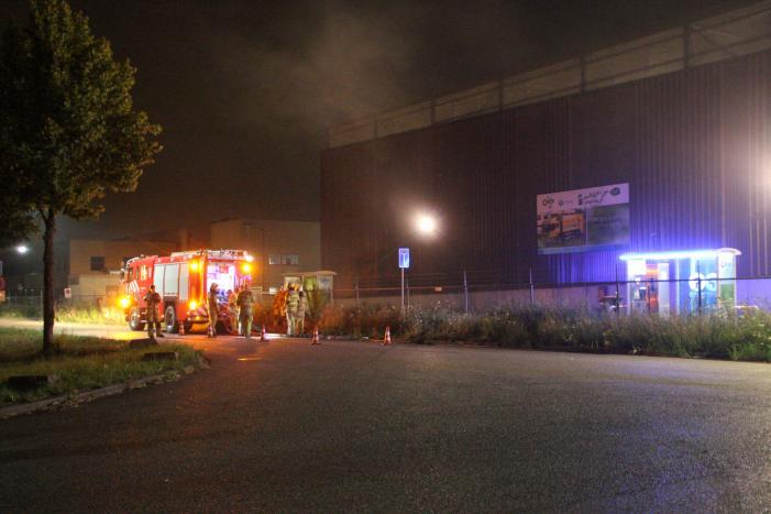 Forse brand in overslaghal afvalverwerker
