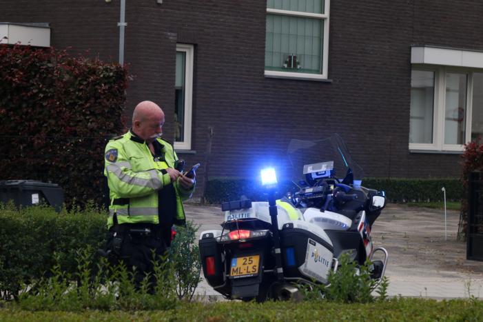 Gewonde bij aanrijding tussen auto en bestelbus